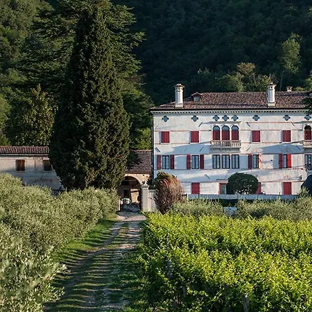 Premoli - Di Charme Farm stay *