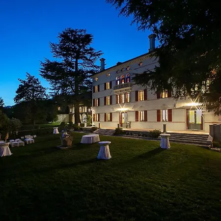 Premoli - Di Charme Farm stay *